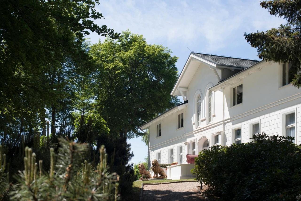 Meeressterne Hotel Weisses Schloss Heringsdorf  Exterior photo